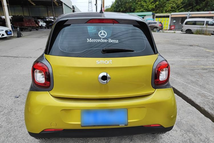 Used  forfour 2016 1.0L 52 kW Dynamic Edition
