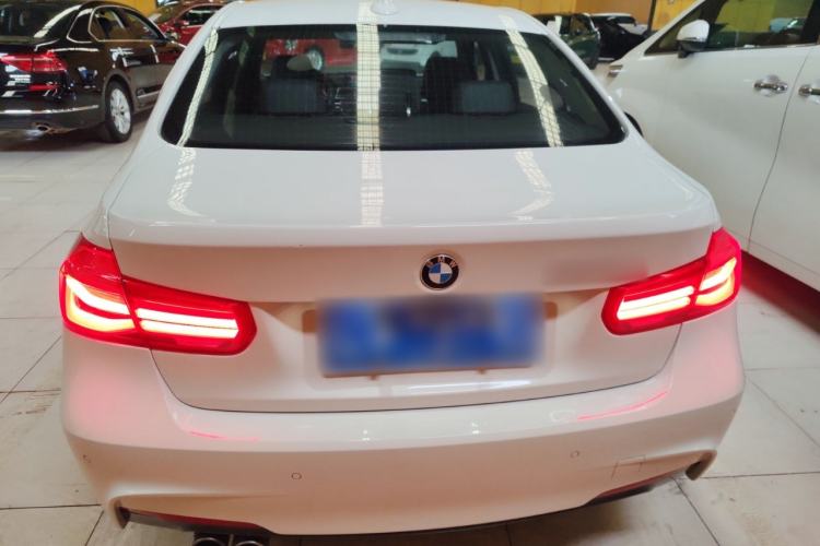 Used BMW 3 Series 2018 320Li Leading Model M Sport Package