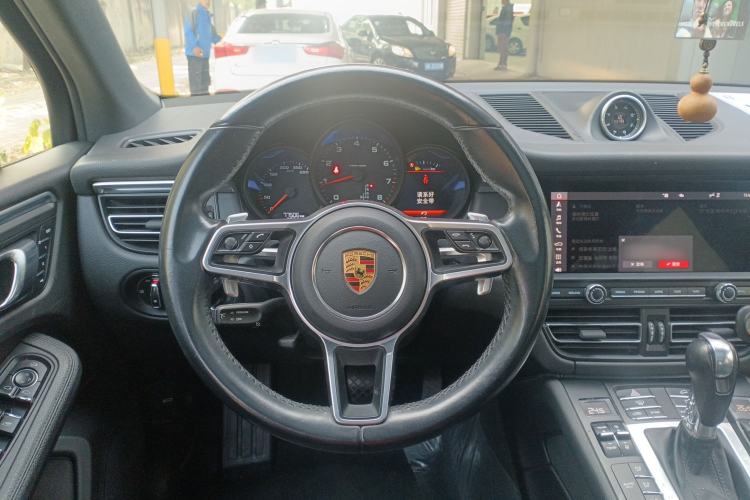 Used Porsche Macan 2020 Macan 2.0T
