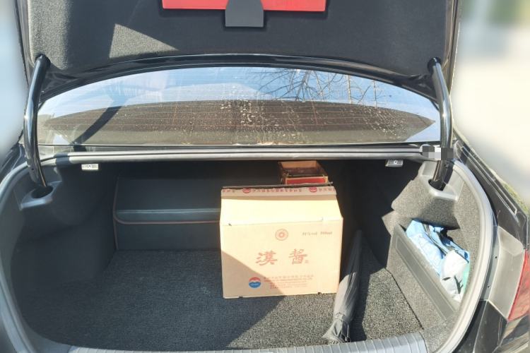 Used Volkswagen Magotan 2023 2 Million Units Commemorative Edition 330TSI DSG Luxury Version
