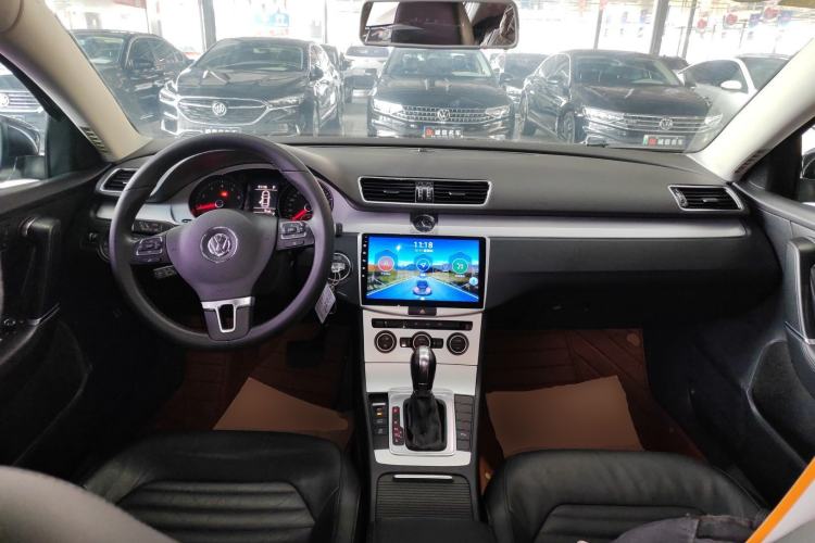 Used Volkswagen Magotan 2016 1.8TSI Smart Enjoyment Leading Model
