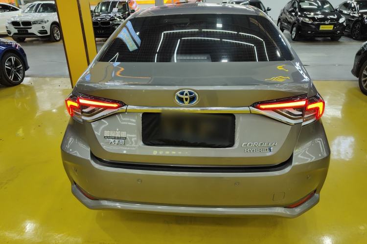 Used Toyota Corolla 2021 Dual-Motor 1.8L E-CVT Elite Edition