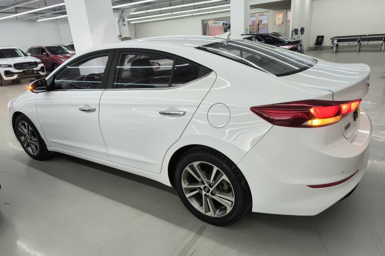Used Hyundai Elantra 2016 1.6L Automatic ZhiXuan – Elite Version