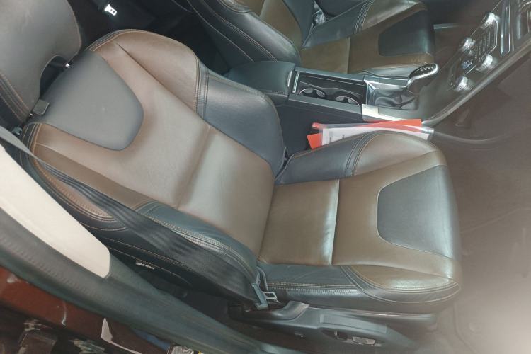 Used Volvo XC60 2016 T5 Smart Version
