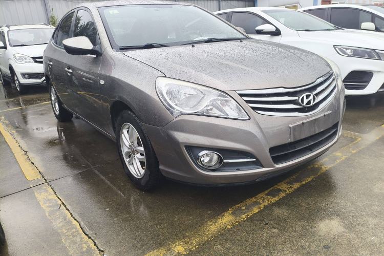 Used Hyundai Celesta 2015 1.6L Manual Comfort Model
