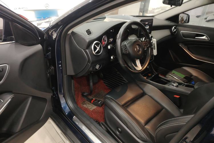 Used Mercedes-Benz GLA 2016 GLA 200 Fashion Model
