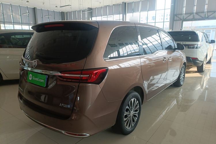 Used Buick GL8 2022 Land Cruiser Executive Class 652T Comfort Model
