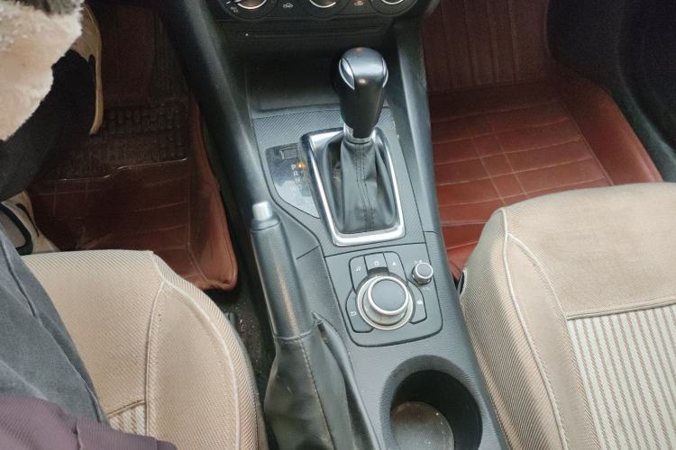 Used Mazda Mazda 3 Axela 2014 Sedan 1.5L Automatic Comfort Model