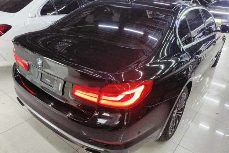 Used BMW 5 Series 2018 Facelifted 530Li Luxury Edition Premium Package