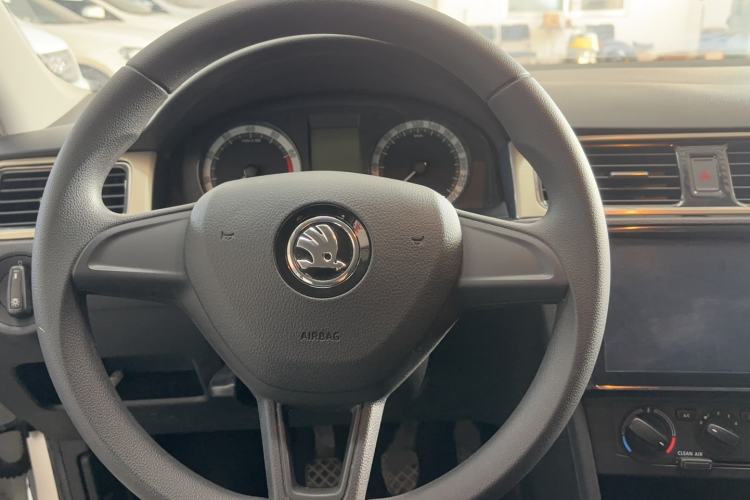 Used Skoda Rapid 2019 Revised Version 1.5L Manual Standard Edition China VI
