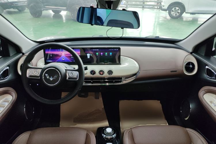 Used Wuling Bingo 2023 333 km Lingxi Connected+ Version
