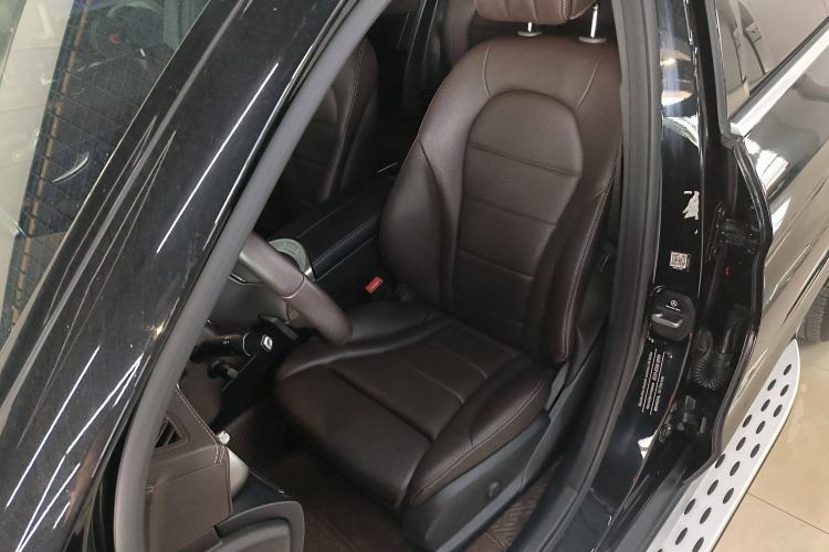 Used Mercedes-Benz GLC 2021 GLC 300 L 4MATIC Dynamic Model
