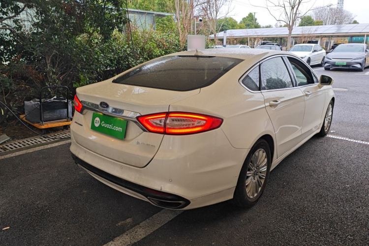 Used Ford Mondeo 2013 2.0L GTDi 200 Luxury Model
