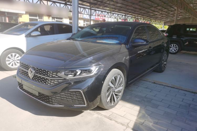 Used Volkswagen Passat 2022 330TSI Starry Luxury Edition