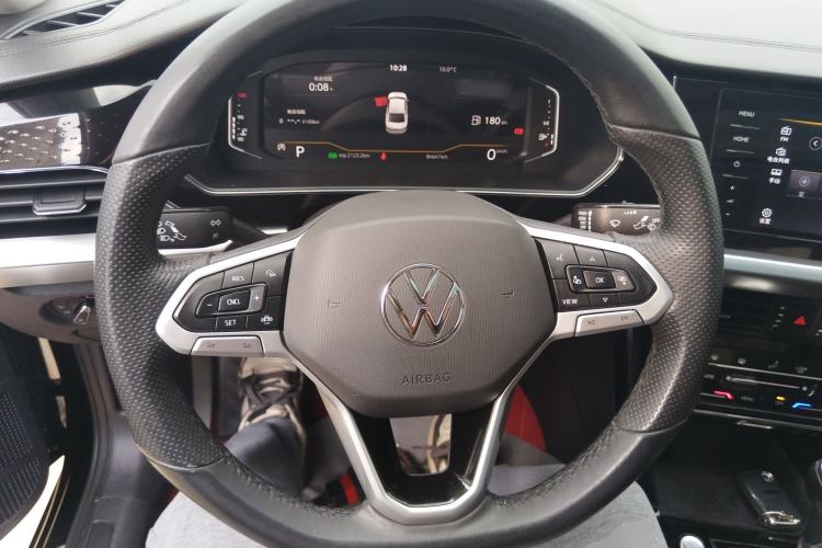 Used Volkswagen Passat 2022 330TSI Starry Elite Edition Custom Version
