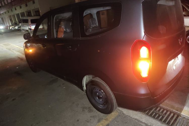 Used Wuling Hongguang New Energy 2024 All-Electric Model 300KM Practical Version
