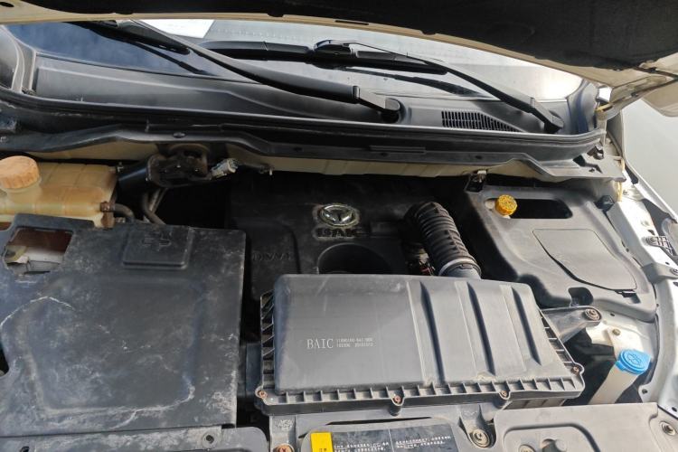 Used HYOSOW H3 2015 1.5L Manual Comfort Model
