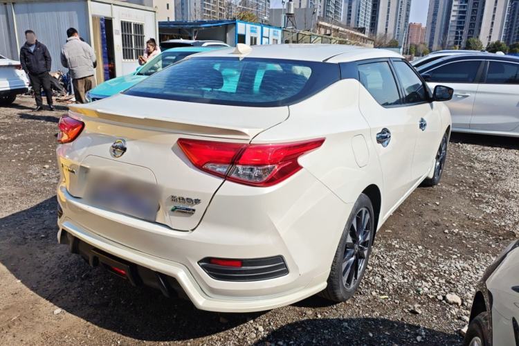 Used Nissan Lannia 2019 1.6L CVT Smart Connect Smart Cool Version China VI Standard
