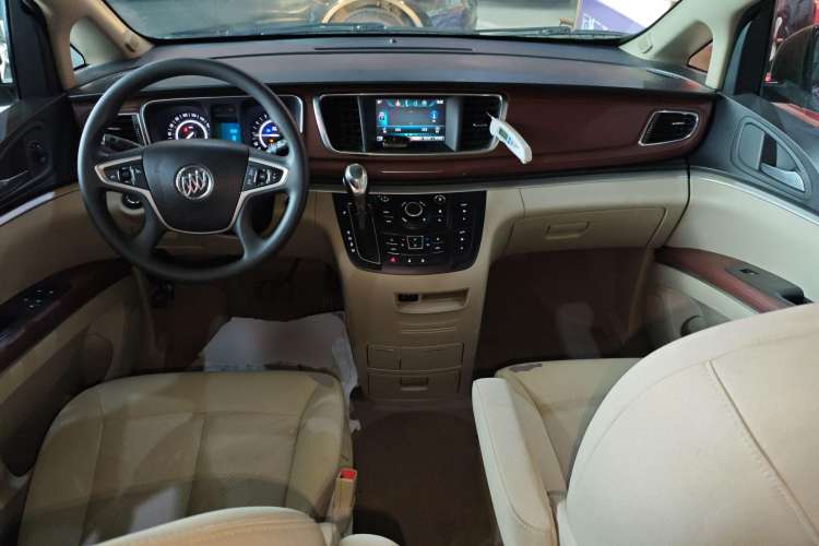 Used Buick GL8 2018 28T Comfort Model China VI Standard
