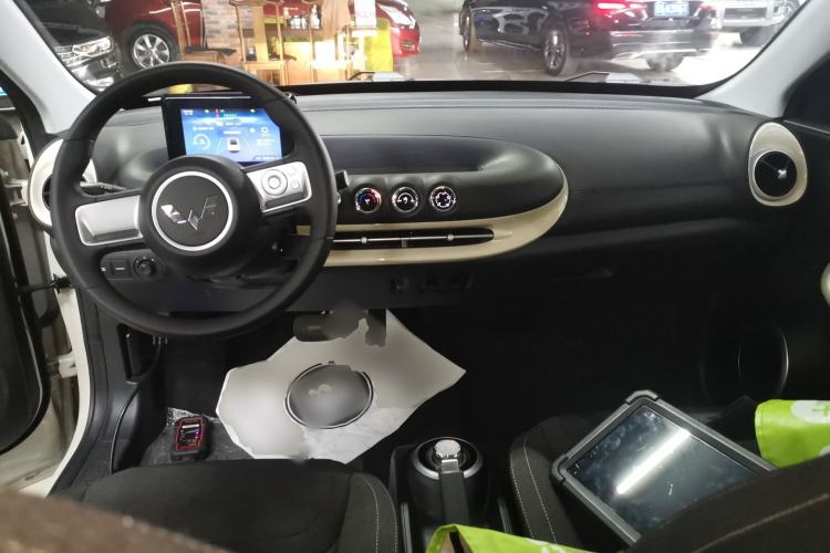 Used Wuling Bingo 2023 203km Light Edition
