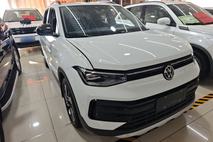 Used Volkswagen Tharu 2025 NewRui 300TSI Prestige Edition
