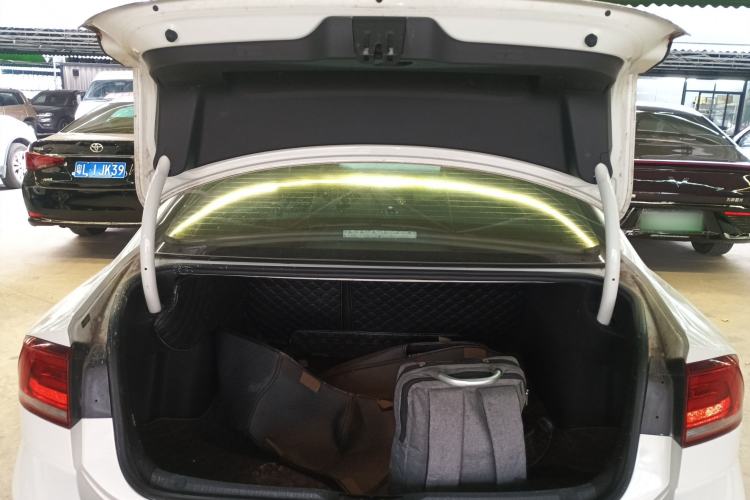 Used Volkswagen Lamando 2018 230TSI DSG Fashion Edition
