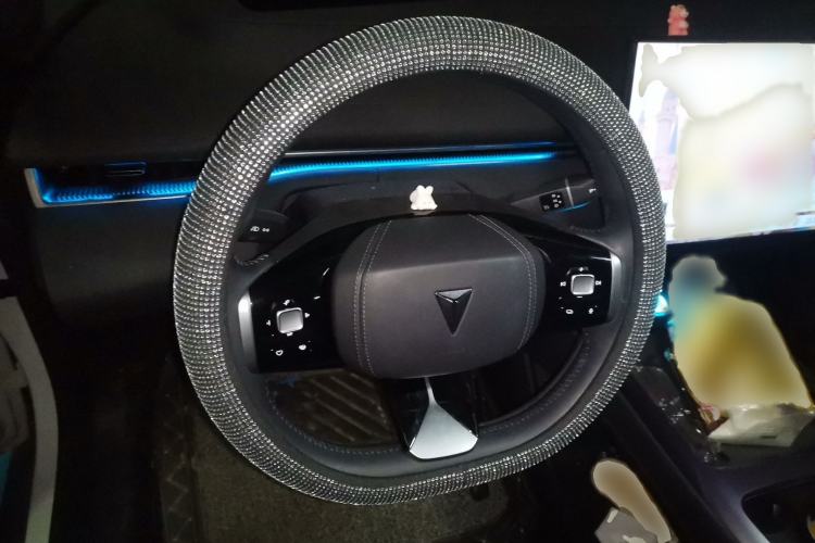 Used Deepal L07 2025 230 Ultra with DeepBlue Intelligent Driving AD PRO Extended-Range Version