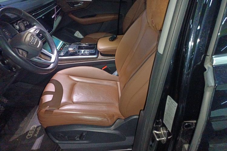 Used Audi Q7 2021 55 TFSI quattro S line Sport model