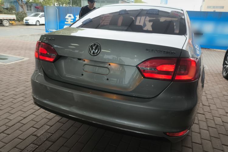 Used Volkswagen Sagitar 2014 Revised Version 1.6L Automatic Leading Edition