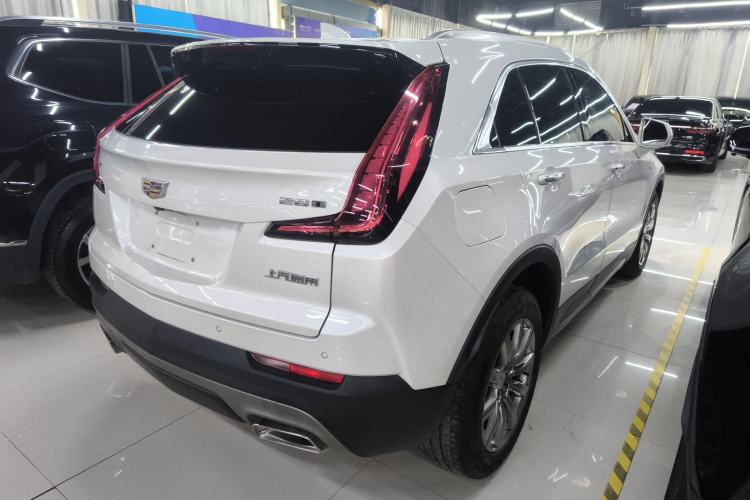 Used Cadillac XT4 2020 28T Two-Wheel-Drive Leading Version