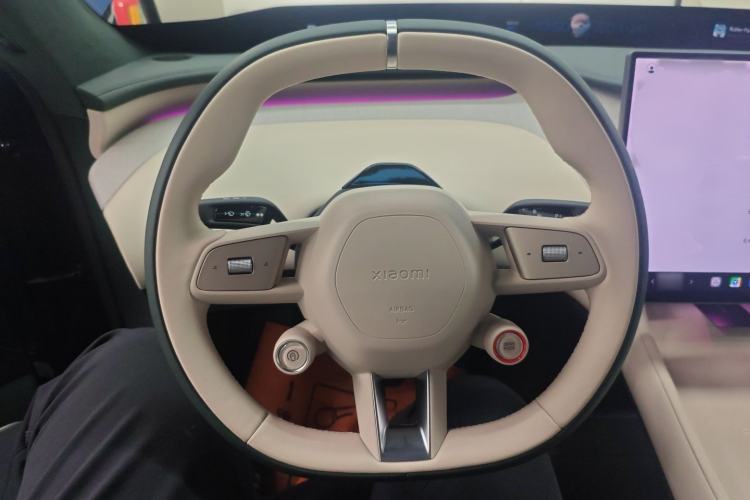 Used  YU7 2025 Ultra-Long Range High-Performance All-Wheel-Drive Max Edition