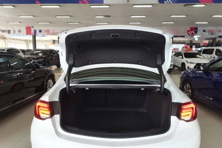 Used Buick Regal 2024 Revised 25T Ultra-Comfort Edition