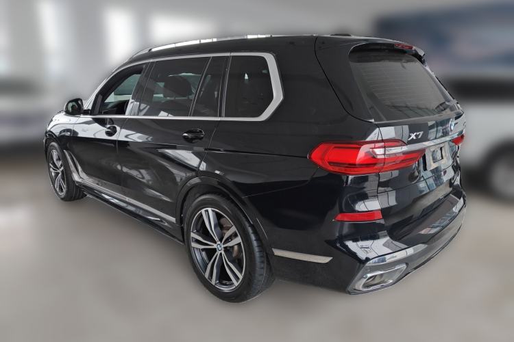 Used BMW X7 2019 xDrive40i Luxury M Sport Package
