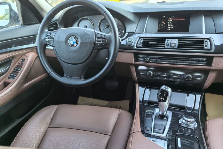 Used BMW 5 Series 2015 520i Elegant Edition