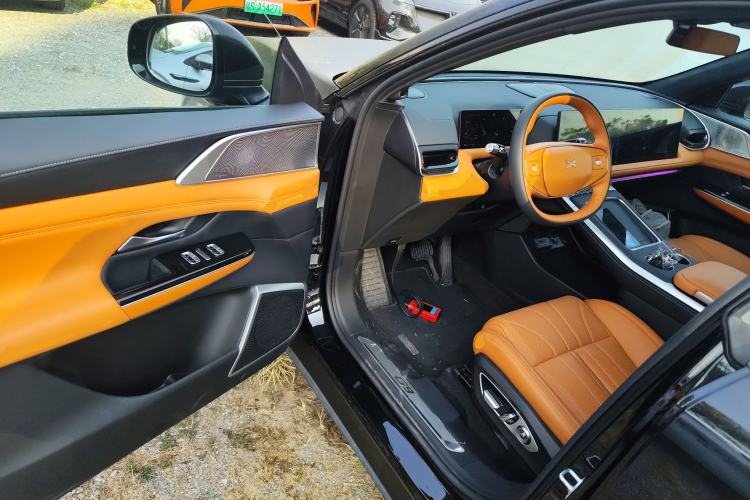 Used XPeng G9 2025 625 Long-Range Max
