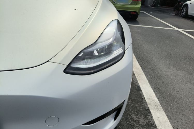 Used Tesla Model Y 2023 Rear-Wheel-Drive Version