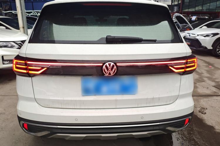 Used Volkswagen Tharu 2023 300TSI Two-Wheel-Drive Full Moon Edition
