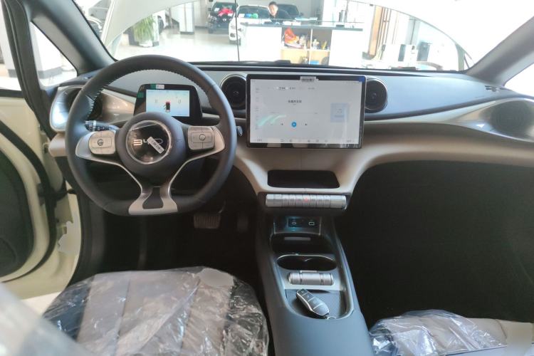 Used BYD Dolphin 2025 420km Free Edition
