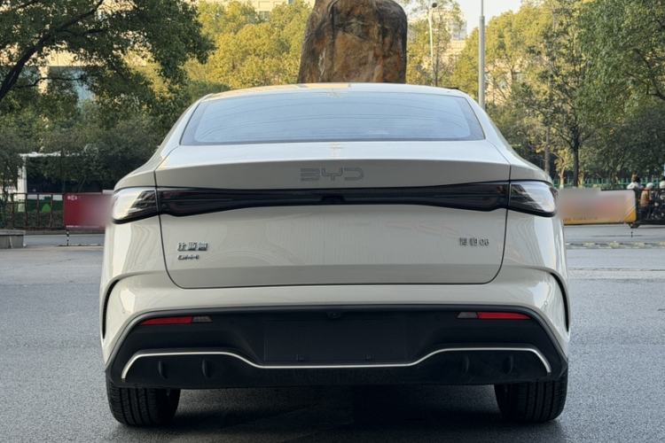 Used BYD Seal 06 New Energy 2024 DM-i 120KM Luxury Model