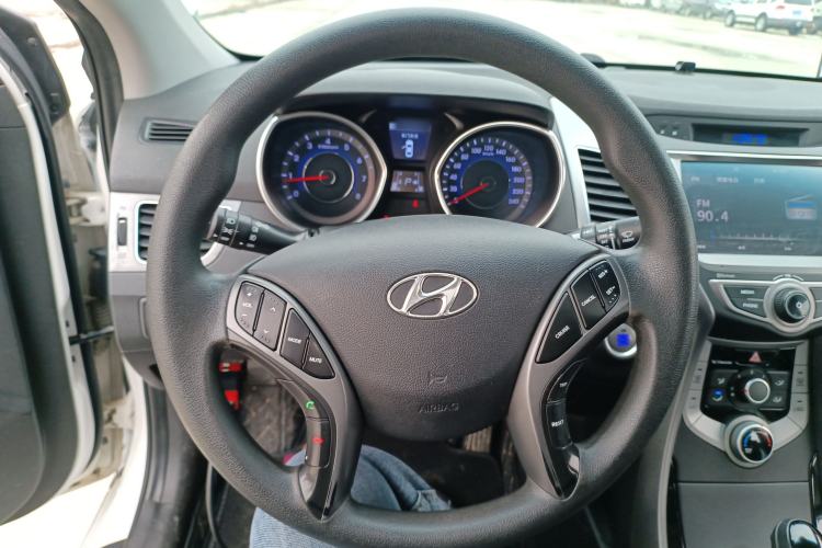 Used Hyundai Elantra (5th Generation / Langdong) 2016 1.6L Automatic Prestige Model