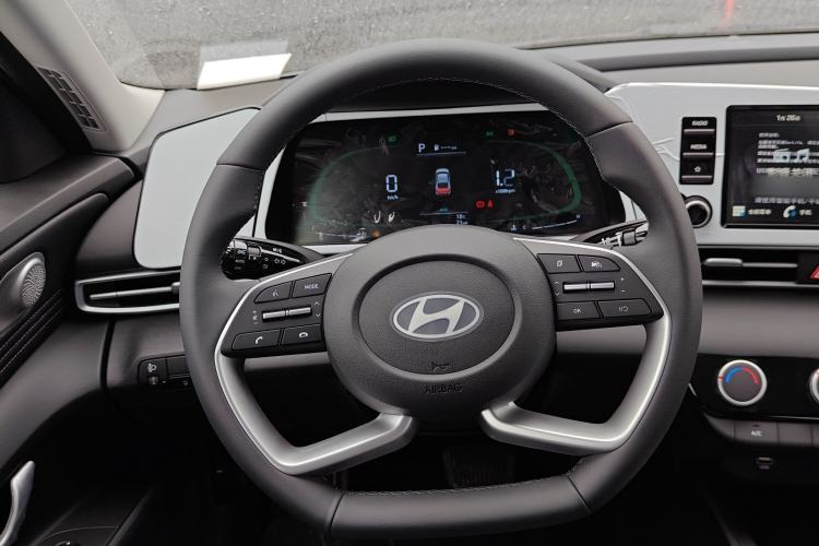 Used Hyundai Elantra 2023 1.5L CVT GLX Elite Edition
