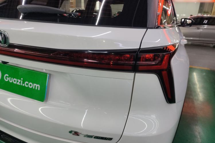 Used Changan CS75 PLUS 2023 3rd Generation 1.5T Automatic Prestige Model
