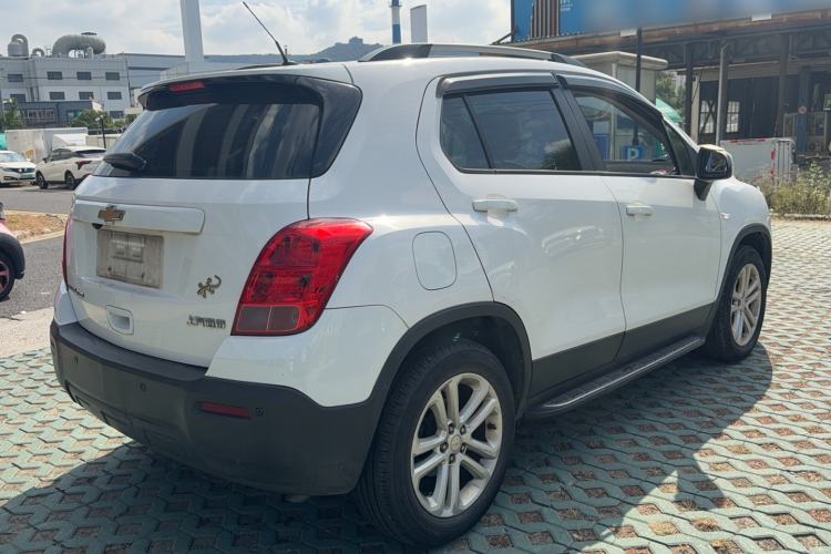 Used Chevrolet Trax 2016 1.4T Automatic Two-Wheel Drive Comfort Version with Sunroof
