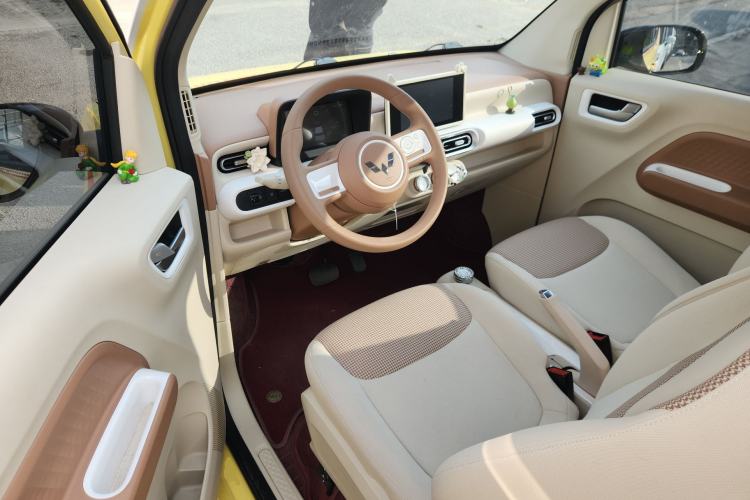 Used Wuling Hongguang MINIEV 2024 3rd Generation 215km Advanced Version