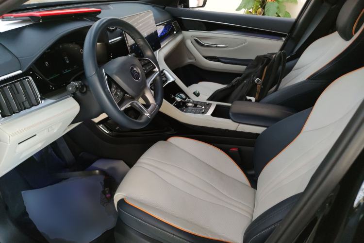 Used BYD Song PLUS New Energy 2021 EV Flagship Model
