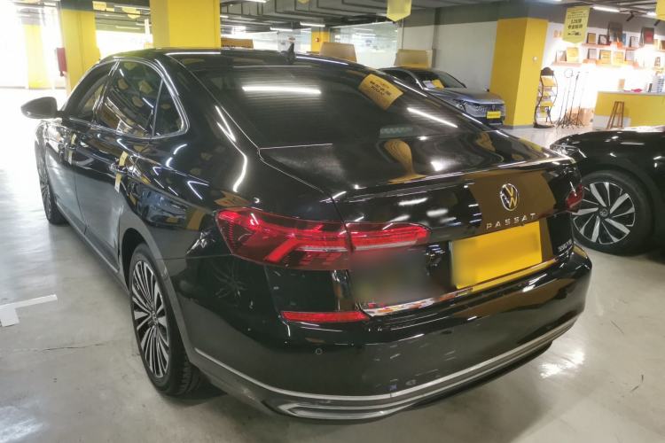 Used Volkswagen Passat 2021 330TSI Luxury Edition
