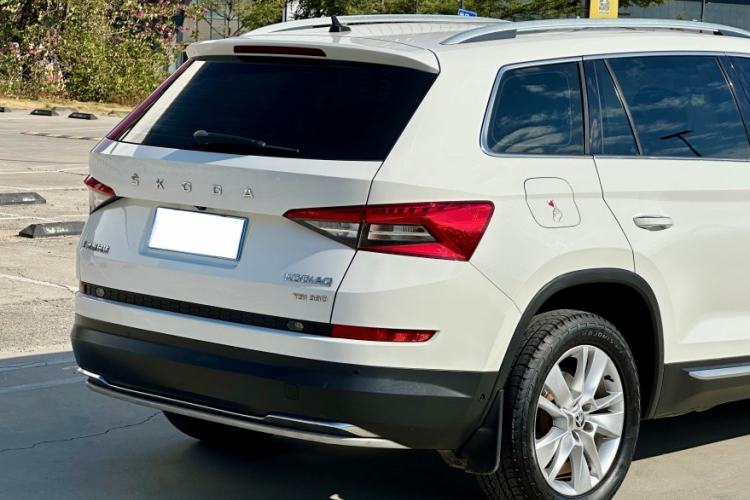 Used Skoda Kodiaq 2019 Facelifted TSI330 7-Seater Two-Wheel-Drive Luxury Enjoyment Edition China VI Standard
