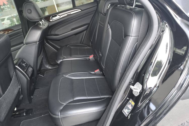 Used Mercedes-Benz M-Class 2014 ML 400 4MATIC Dynamic Model
