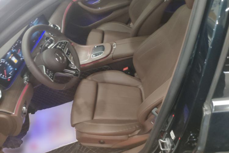 Used Mercedes-Benz E-Class 2023 Facelift E 260 L
