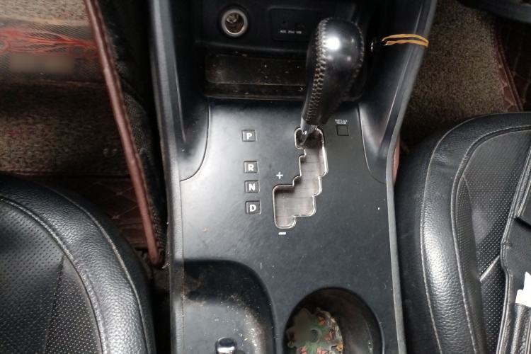 Used Hyundai ix35 2015 2.0L Automatic 2WD Smart Type China IV
